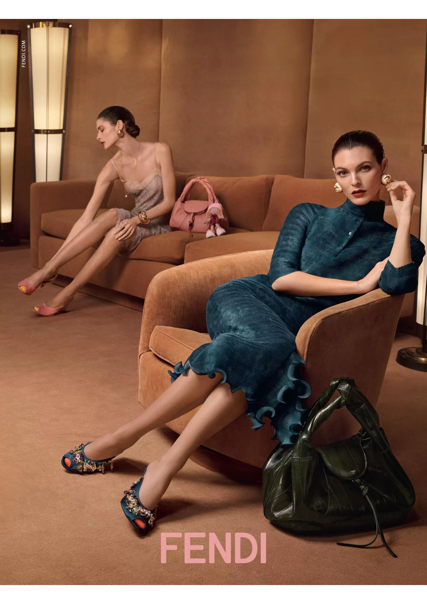 ELLE UK – October 2025 Magazine Digital