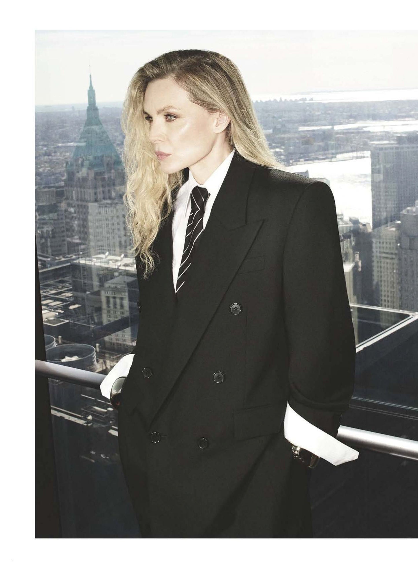 Vogue Australia – May 2025 Magazine Digital