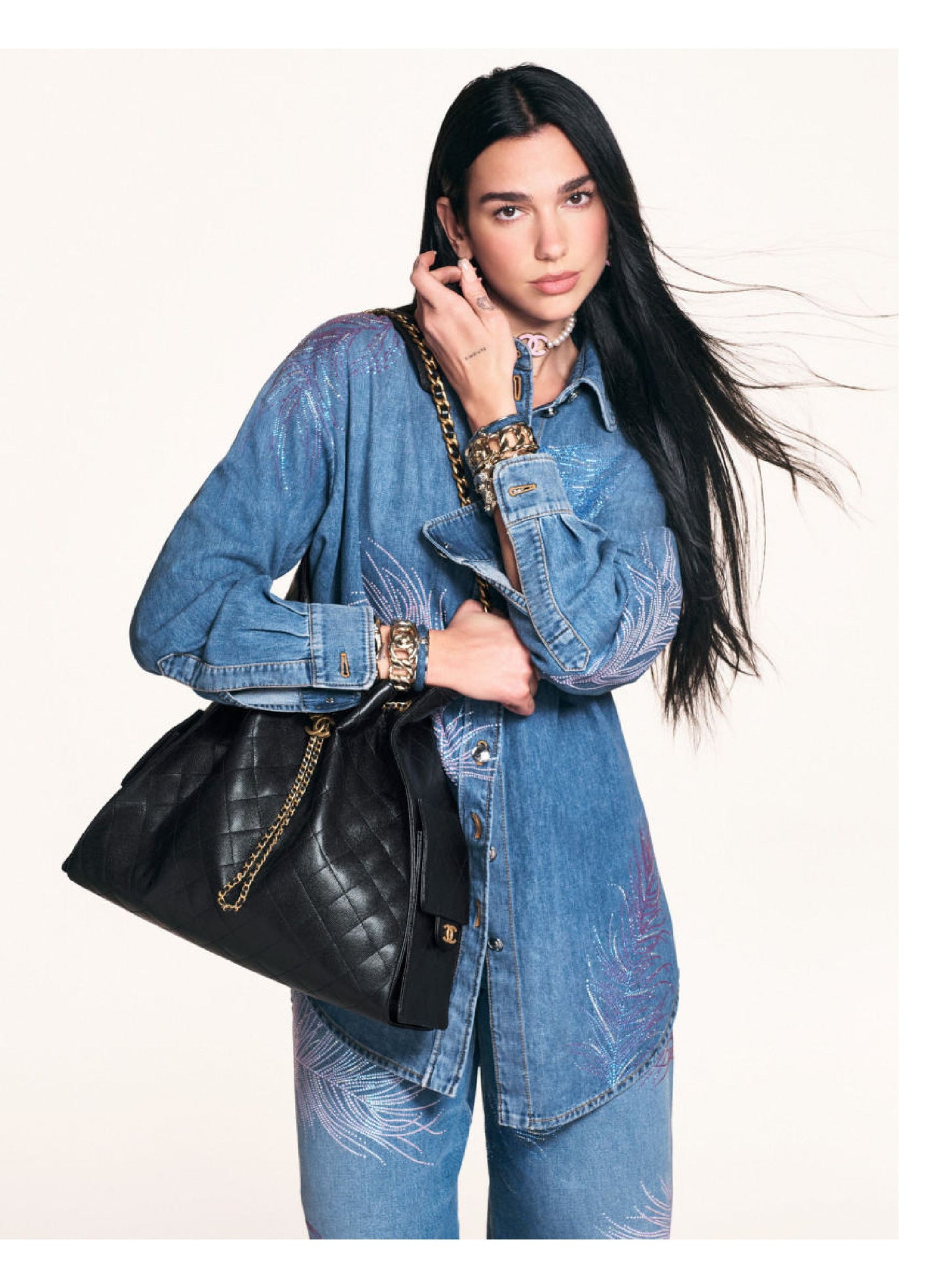 Vogue USA – May 2025 Magazine Digital