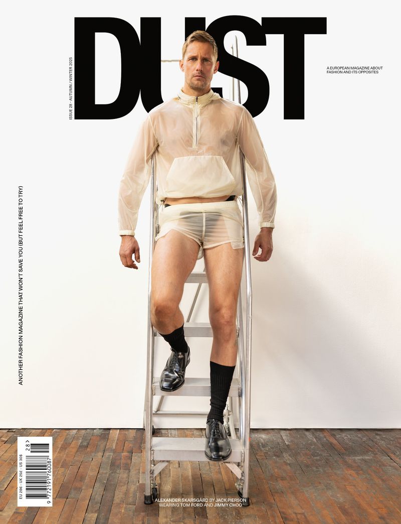 Dust - Issue 28Magazine