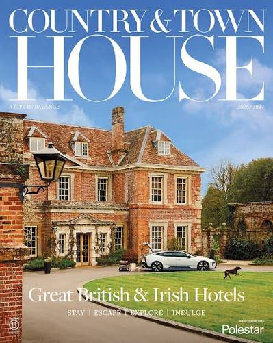 Country & Town House - Issue 2026 / 2027 : A Life in Balance Magazine